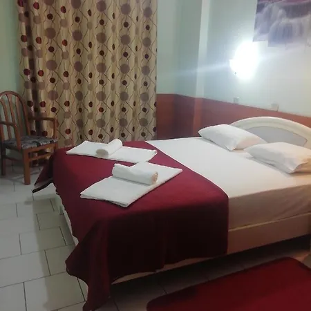 Hotel Elena Edesa