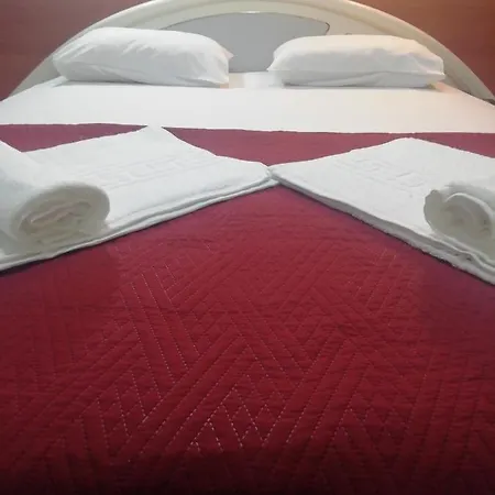 Hotel Elena